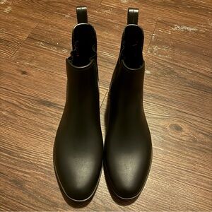 Black Rain Boots